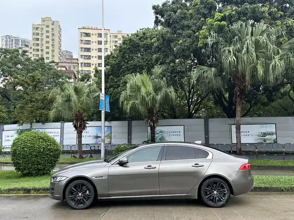 JAGUAR  XEL