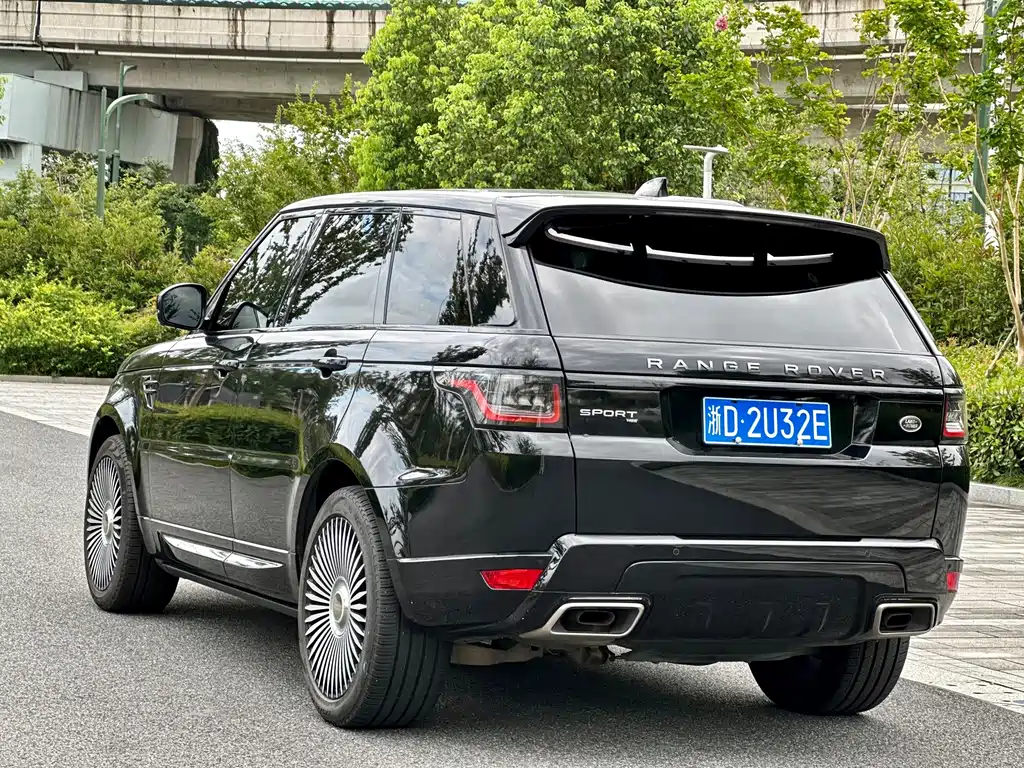 Land Rover Sport — миниатюра 4