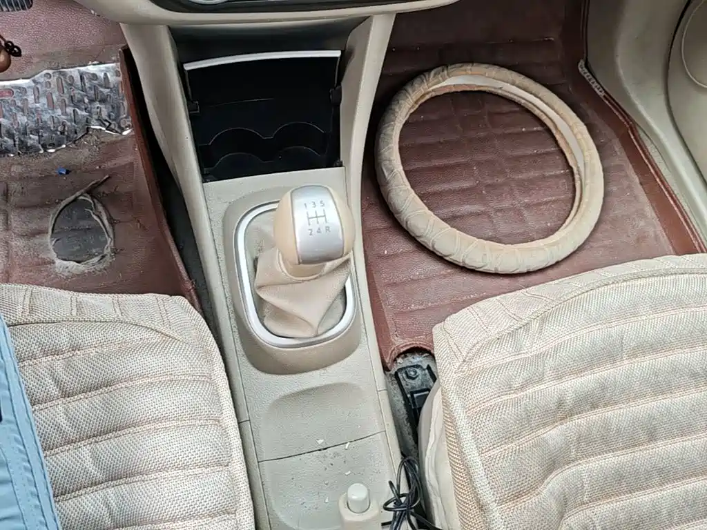 Nissan Sylphy — миниатюра 14