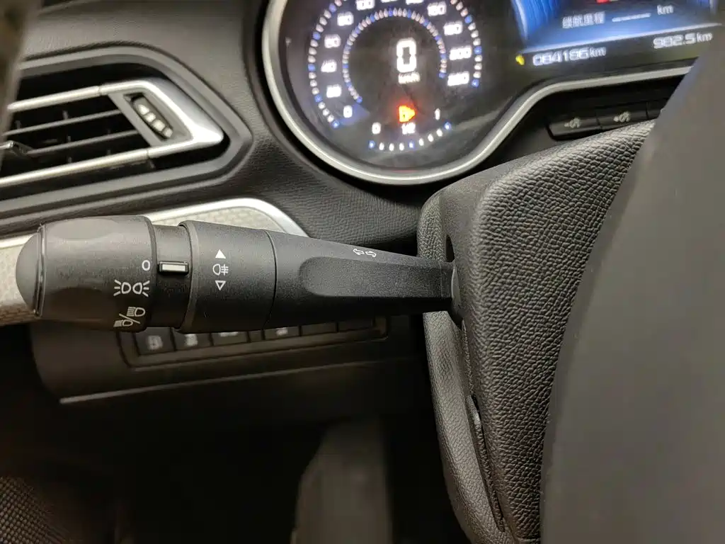 Peugeot 408 — миниатюра 21