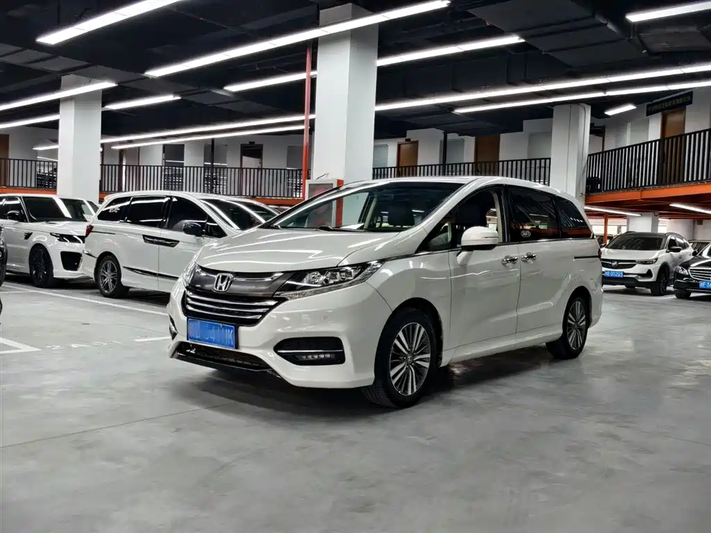 Купить Honda Odyssey