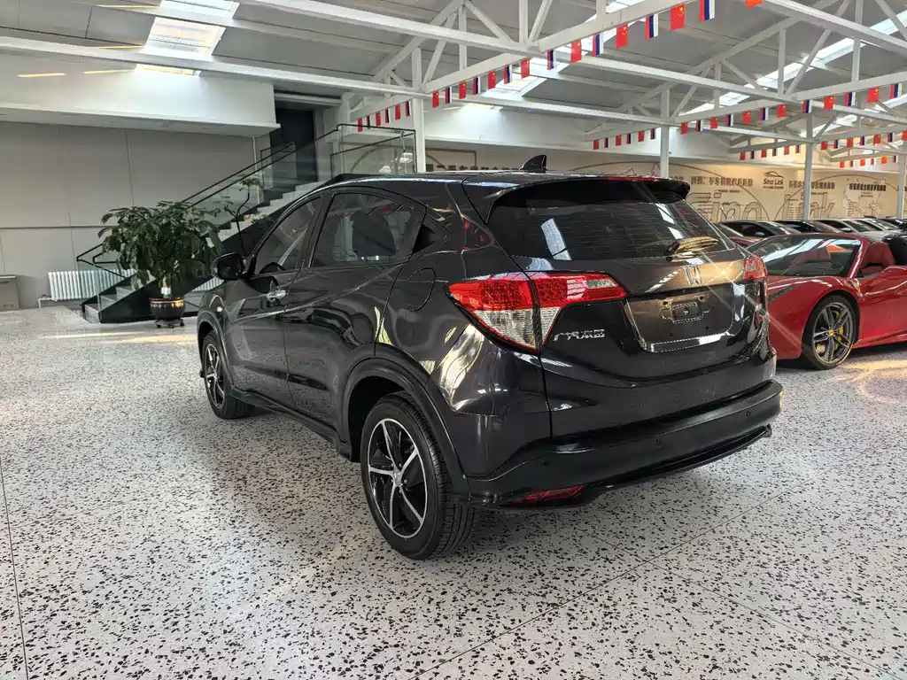 Honda Vezel — миниатюра 4