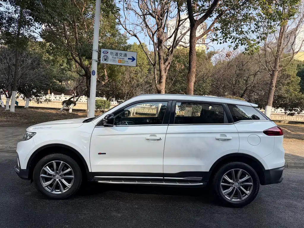 GEELY AUTOMOBILE BOYUE