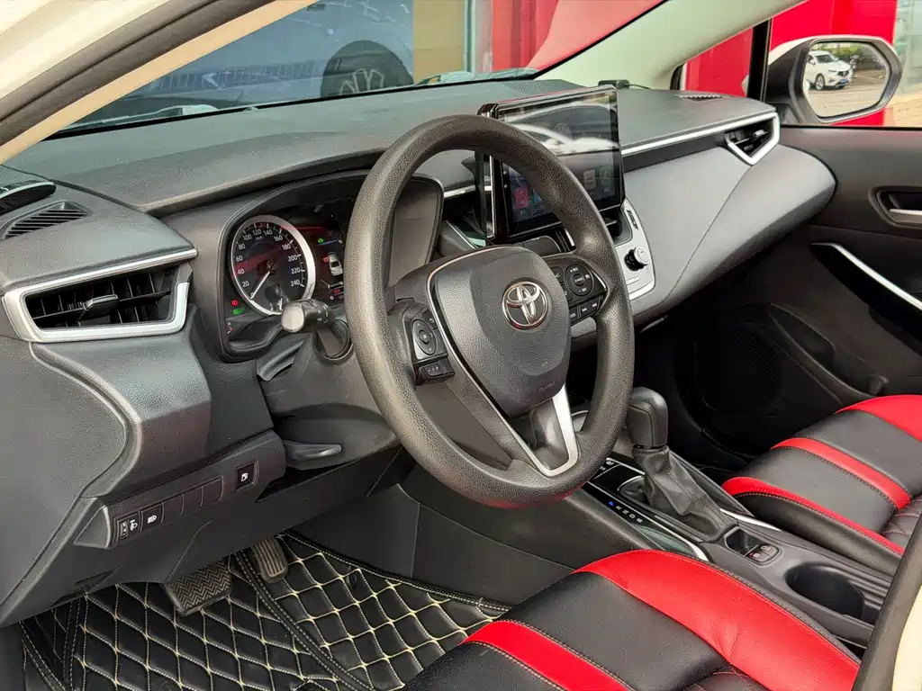 Toyota Corolla — миниатюра 12