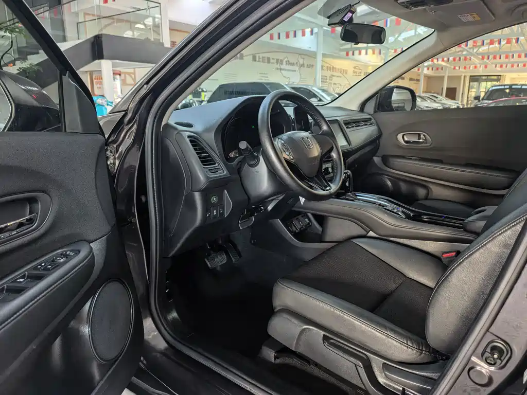Honda Vezel — миниатюра 10