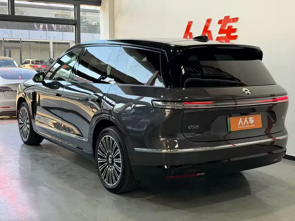 NIO ES8 — миниатюра 23