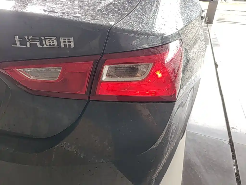Chevrolet Malibu XL — миниатюра 8