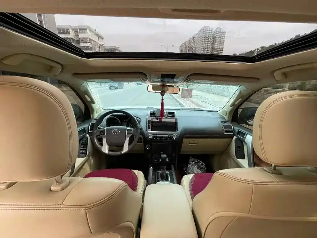 Toyota Prado — миниатюра 5