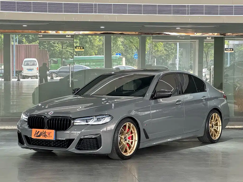 BMW 5 Series (Import)