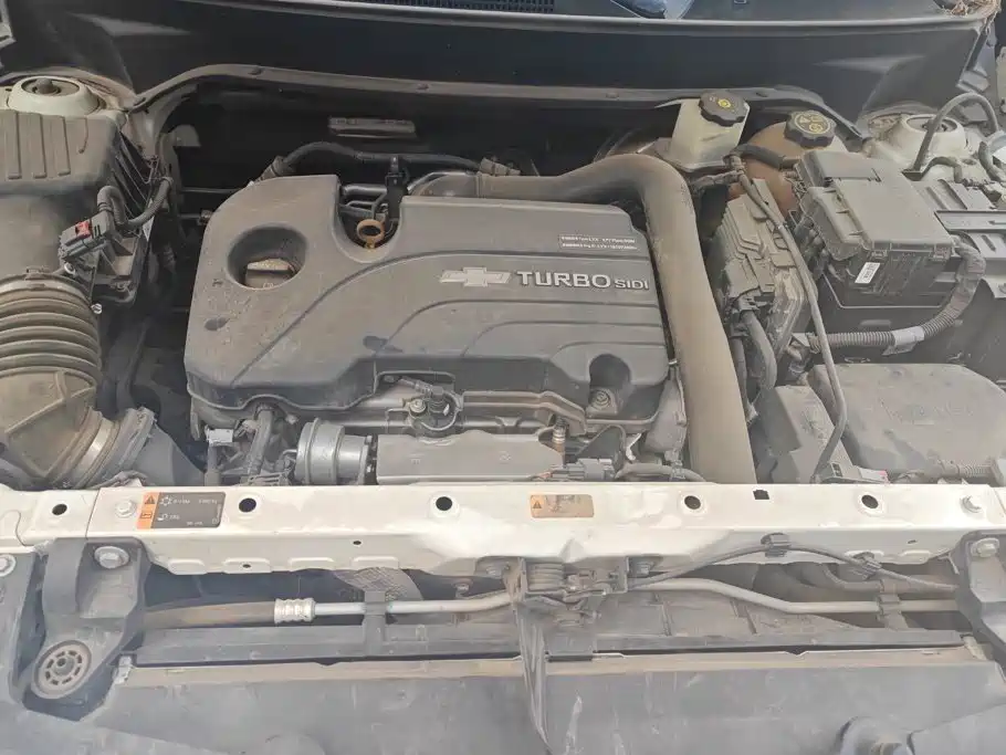 Chevrolet Equinox — миниатюра 10