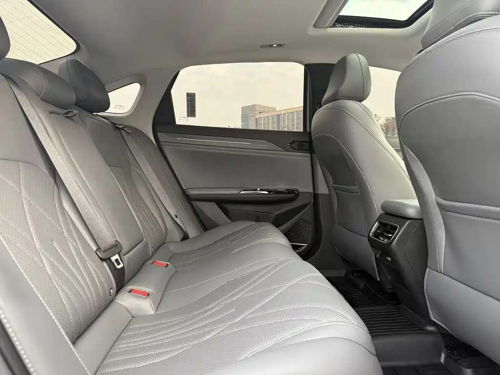 GEELY GALAXY GALAXY L6