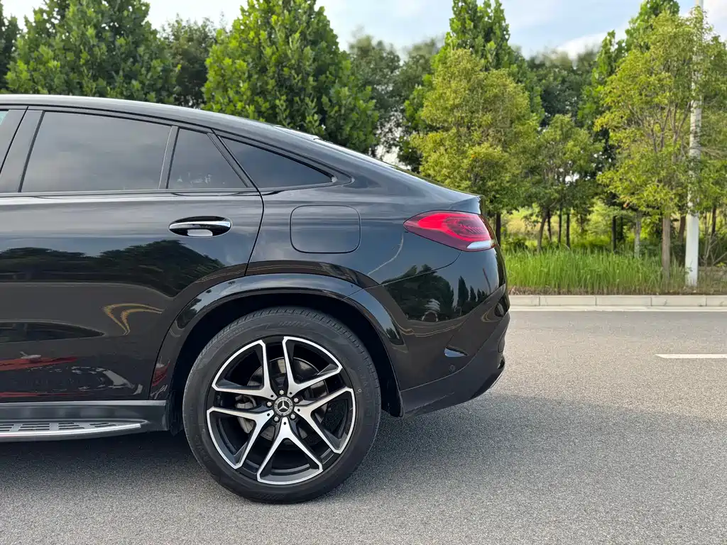 Mercedes-Benz GLE Coupe New Energy — миниатюра 11