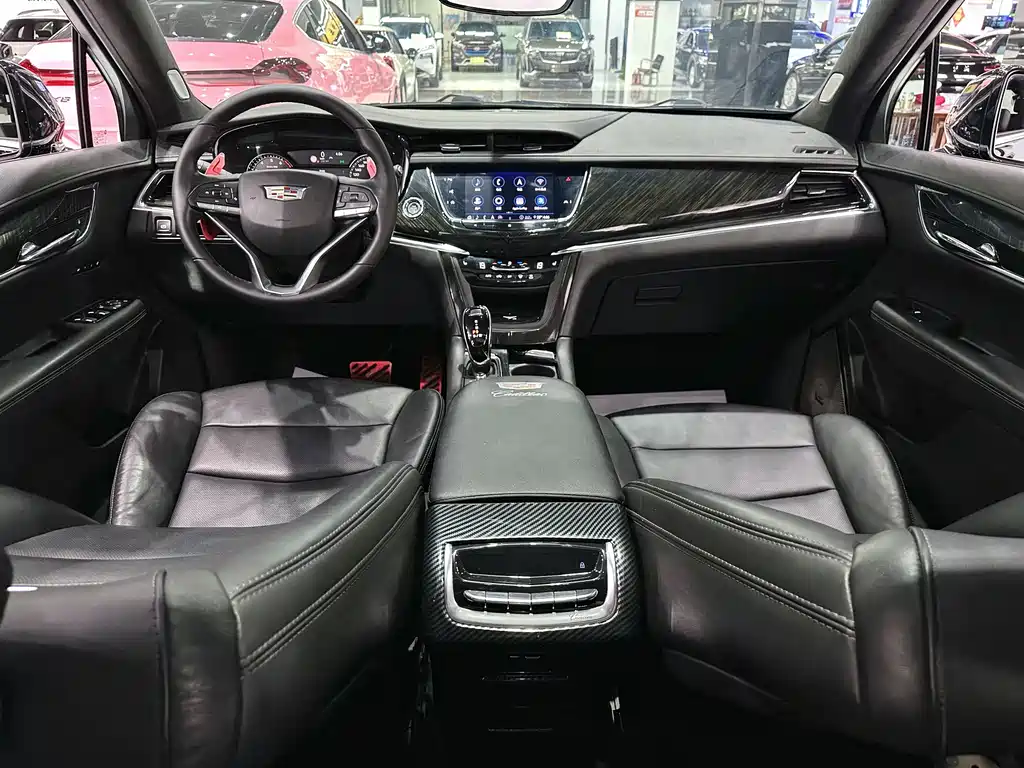 Cadillac XT6 — миниатюра 10