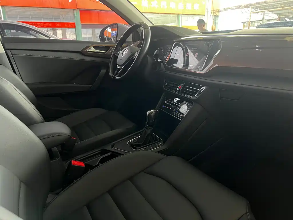 Volkswagen Tharu — миниатюра 16