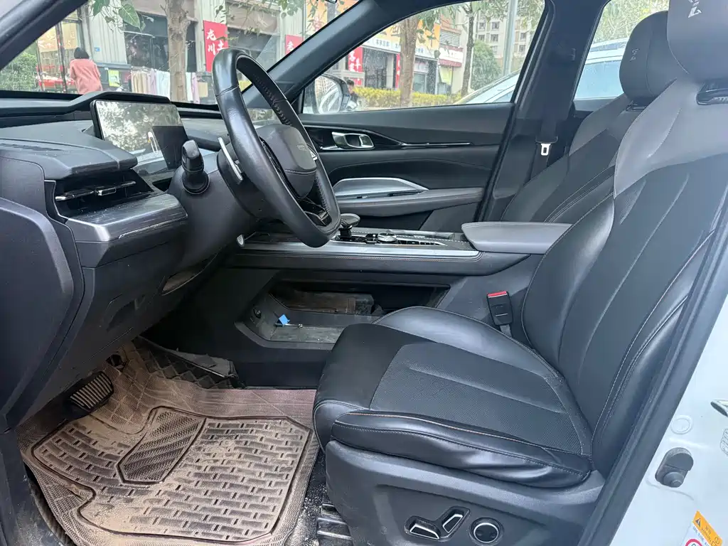 CHANGAN CHANGAN AUCHAN Z6 NEW ENERGY