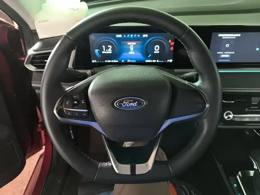 Ford Escort — миниатюра 15