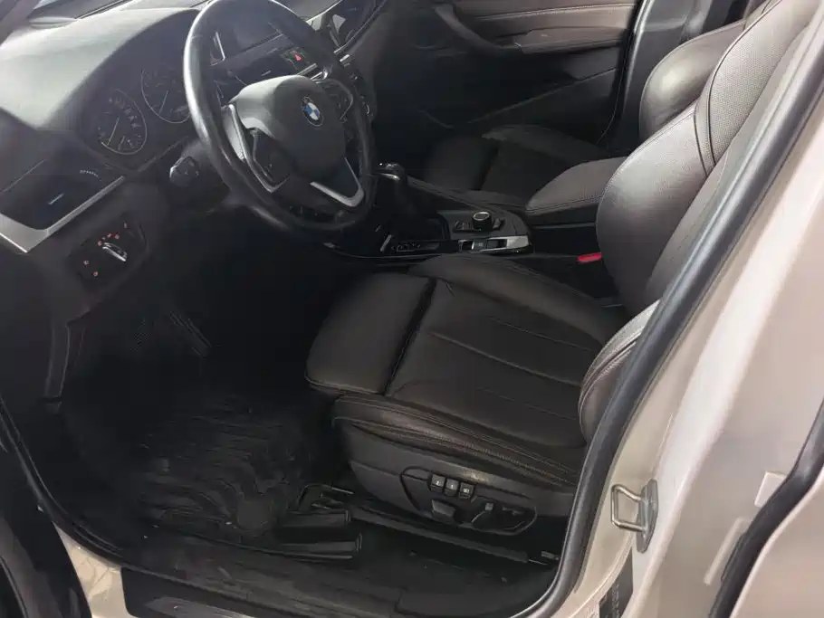 BMW X1 — миниатюра 9