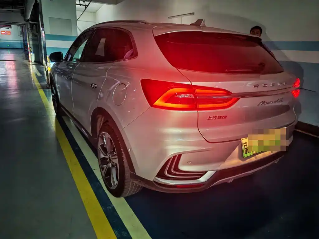 Roewe MARVEL X — миниатюра 6