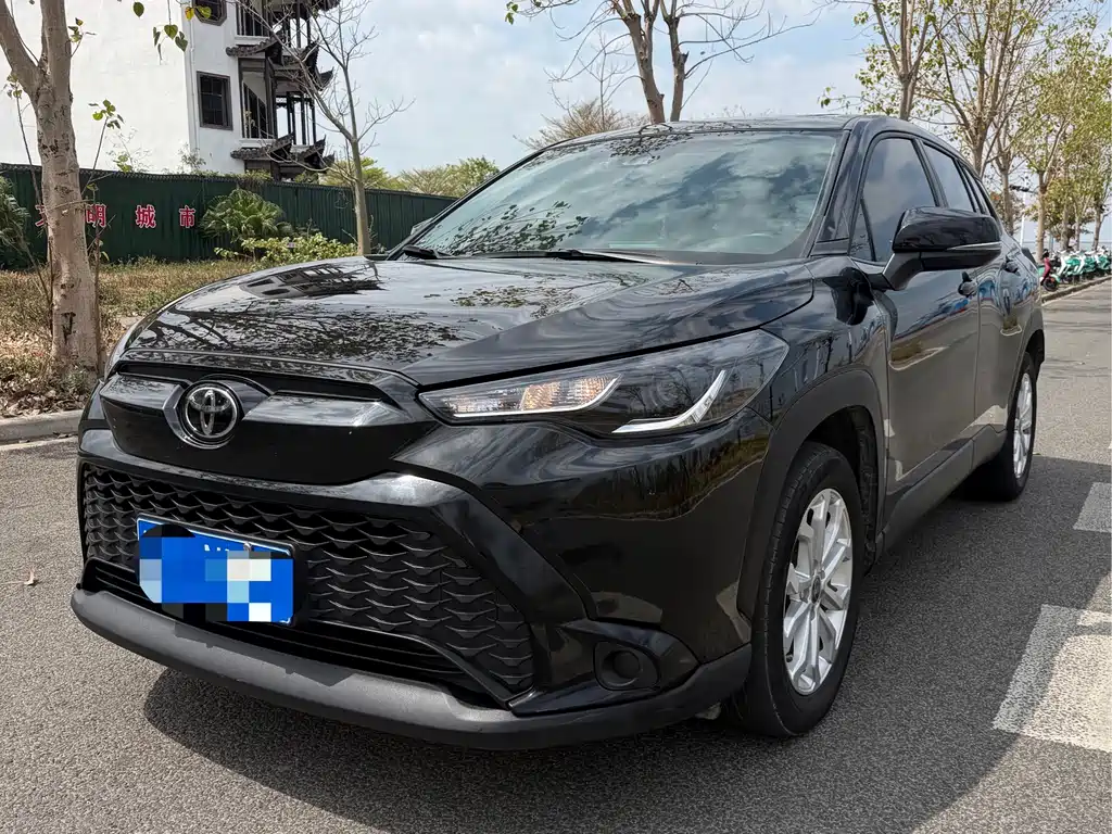 Toyota Frontlander 2023