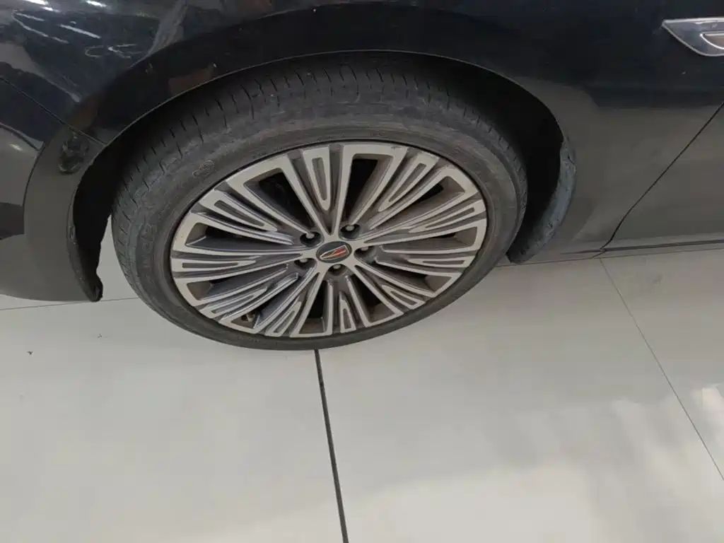 Hongqi Hongqi H5 — миниатюра 23