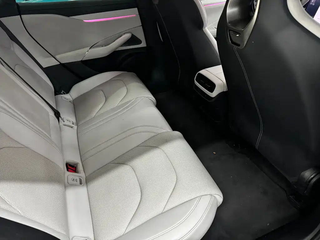 Xiaomi SU7 2024 Smart Drive Max