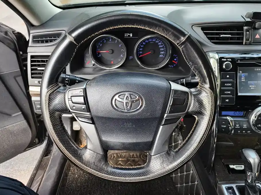 Toyota Reiz — миниатюра 15