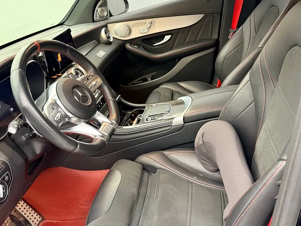 MERCEDES-BENZ GLC AMG