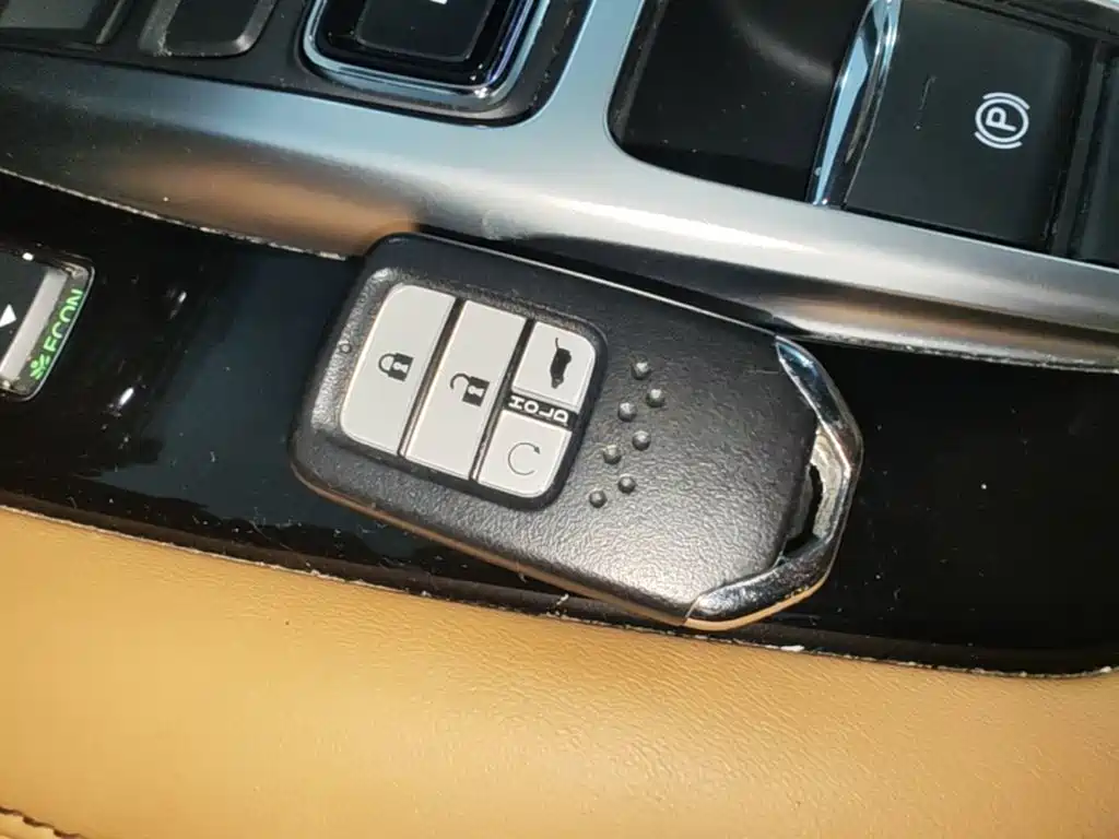 Honda UR-V — миниатюра 9