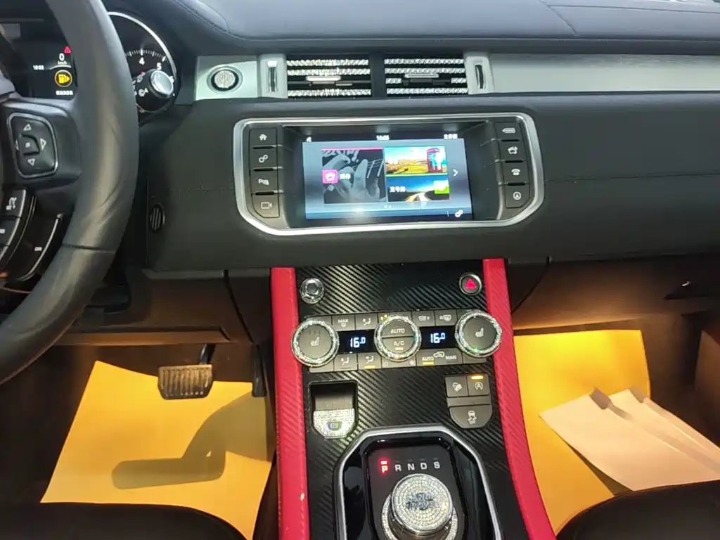 Land Rover Evoque — миниатюра 13