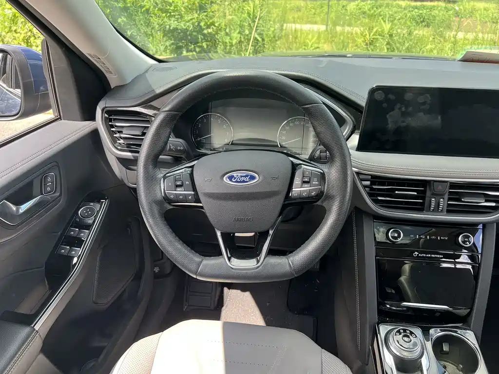 Ford Escape — миниатюра 14