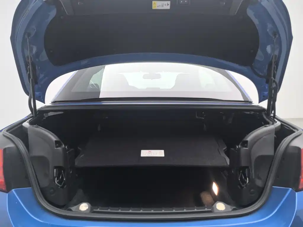 BMW 4 Series — миниатюра 16