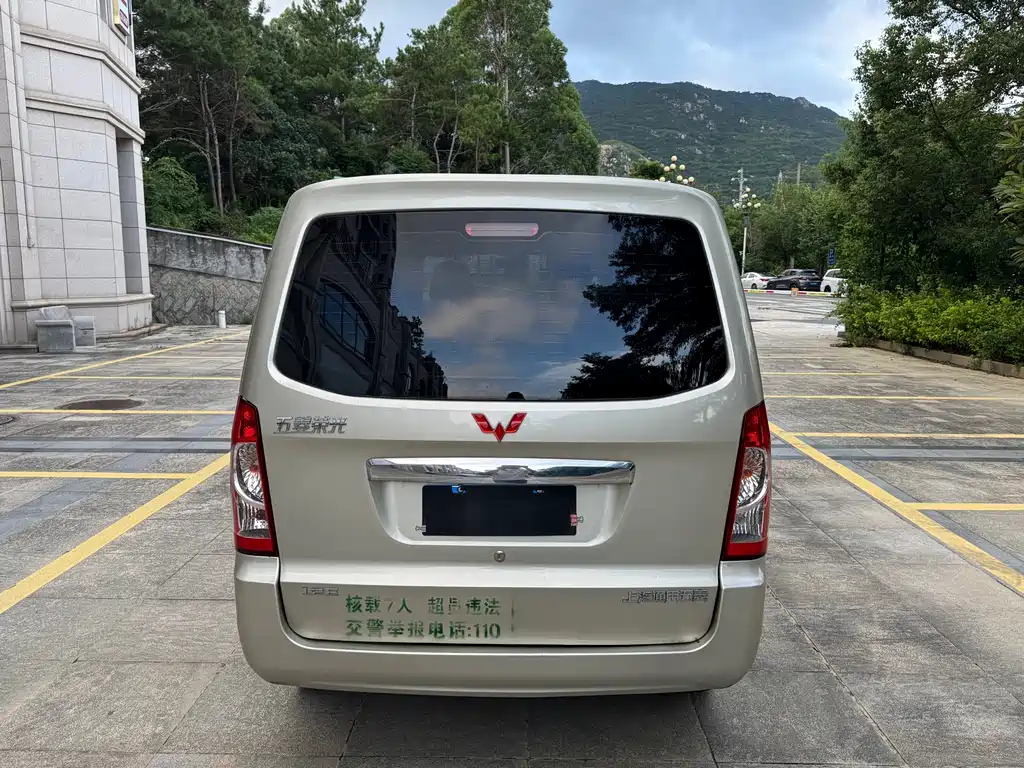Wuling Rongguang — миниатюра 8