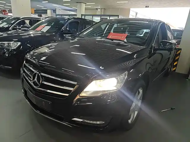 Mercedes-Benz R-Class