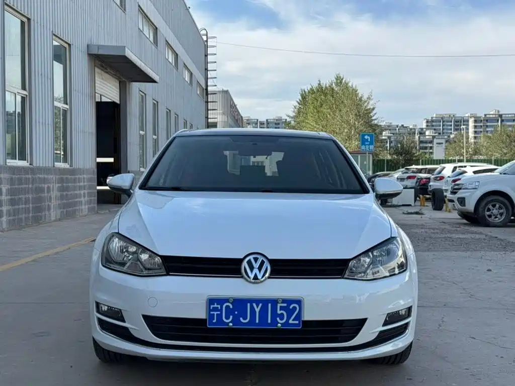 Volkswagen Golf — миниатюра 2