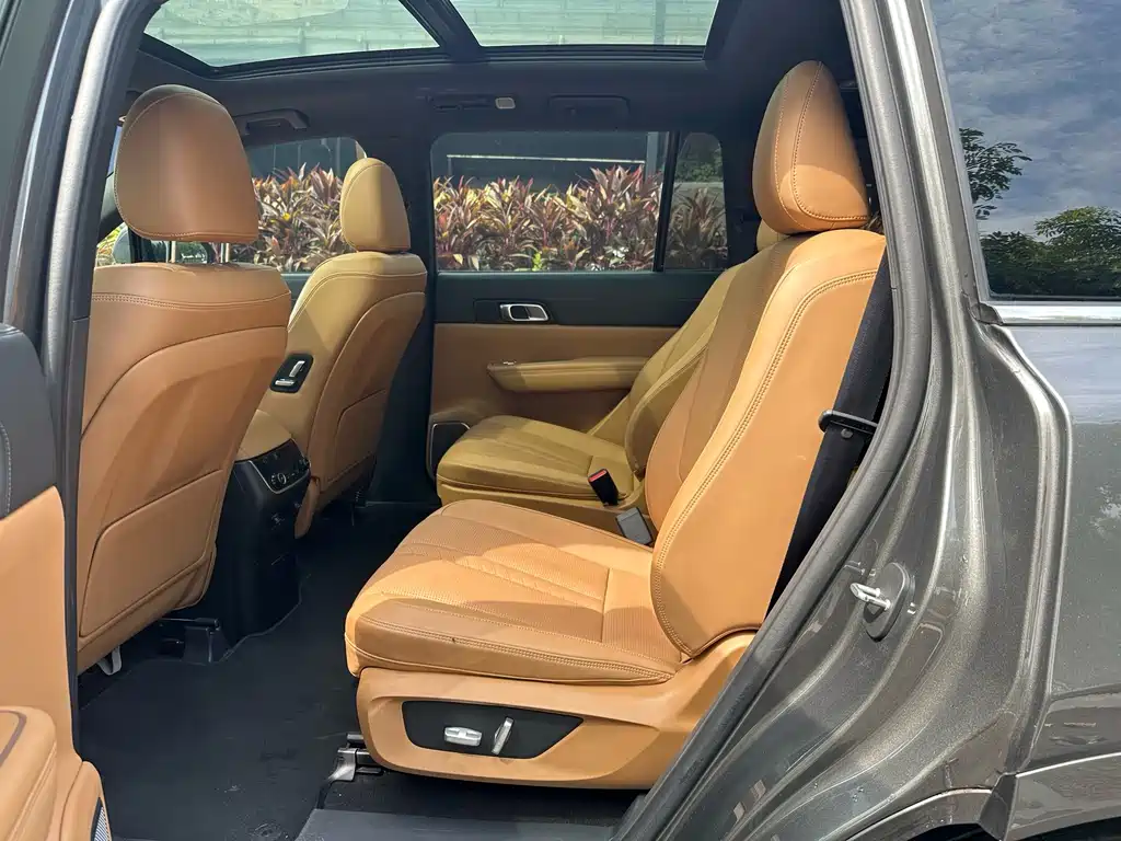 Li Auto Li ONE — миниатюра 11