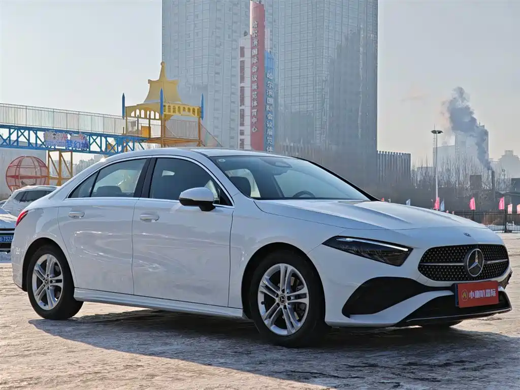 MERCEDES-BENZ A CLASS