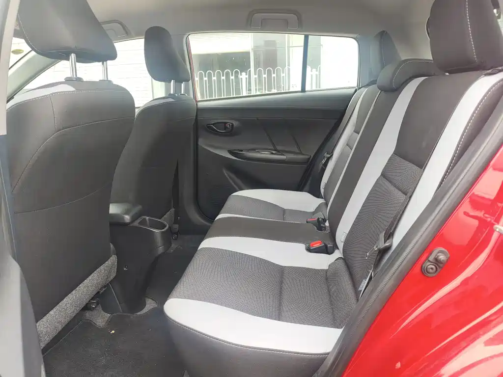 TOYOTA YARIS L ZHIXUAN