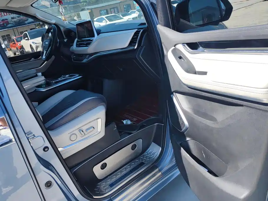 MAXUS G20 — миниатюра 8
