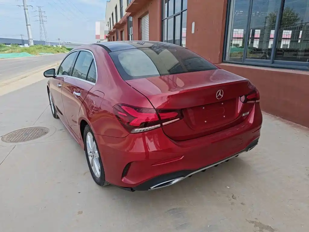 Mercedes-Benz A-Class — миниатюра 5
