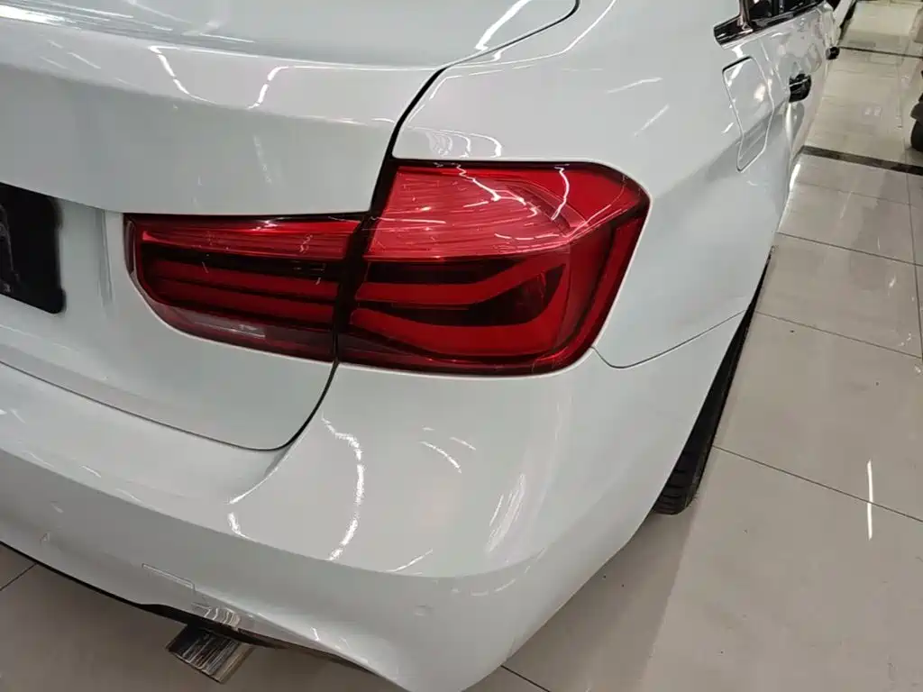 BMW 3 Series — миниатюра 8