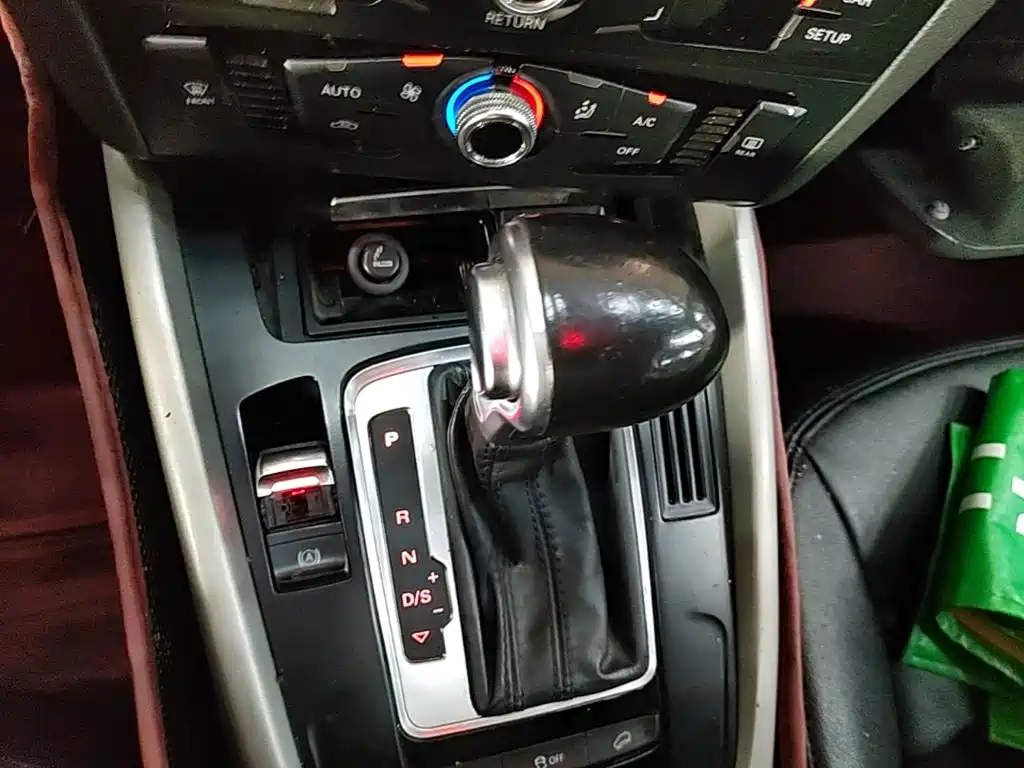 Audi Q5 — миниатюра 14