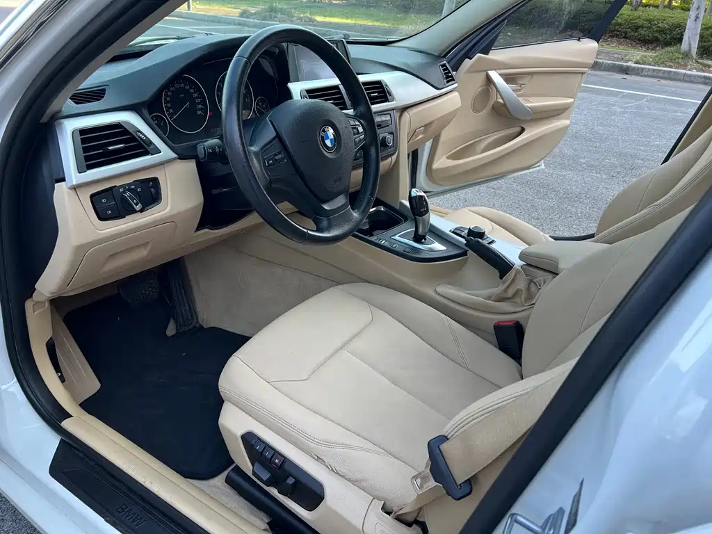 BMW 3 Series — миниатюра 5