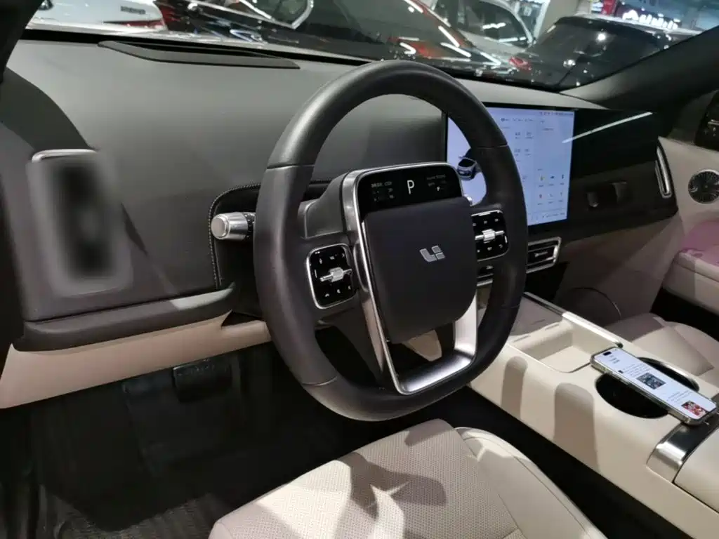 Li Auto Li L6 — миниатюра 10