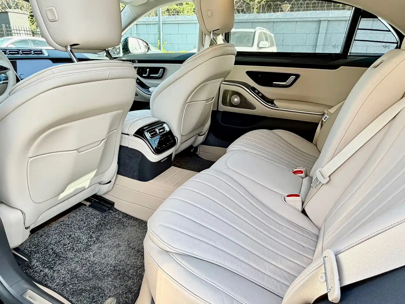 Mercedes-Benz S-class id 4538696 из Китая 14