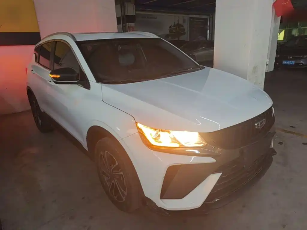 Geely Binyue — миниатюра 4