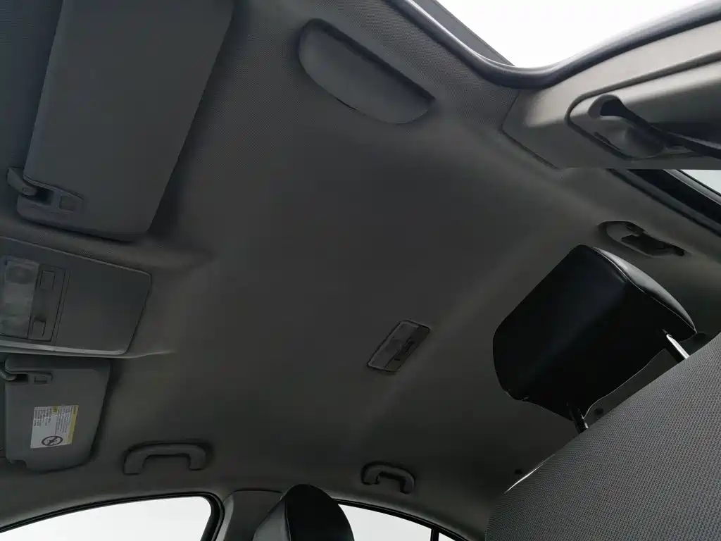 Chevrolet Cruze — миниатюра 14