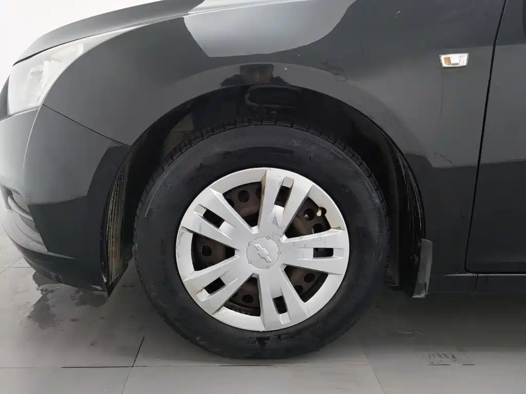 Chevrolet Cruze — миниатюра 17