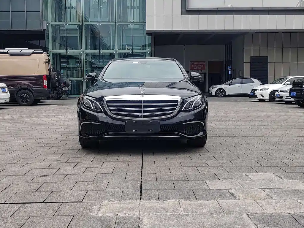 Mercedes-Benz E-Class E 2020 E 300 L Luxury