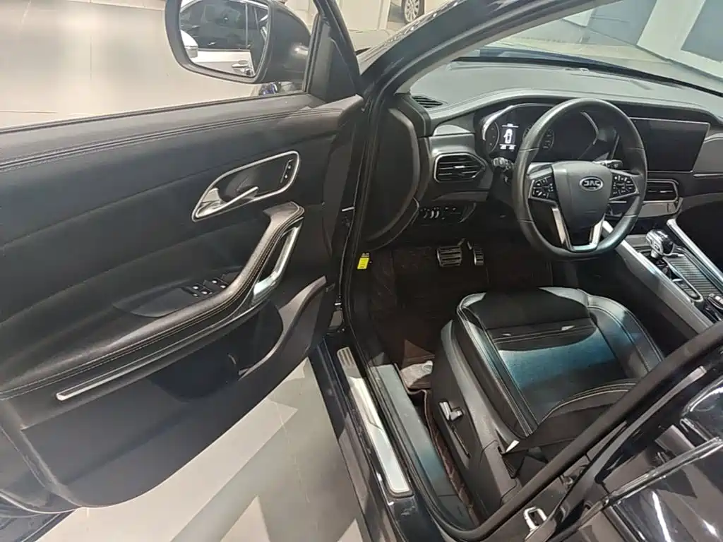 JAC X7 — миниатюра 16