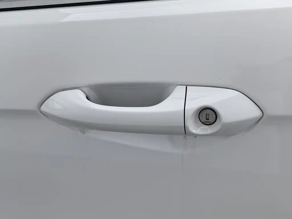 Ford Escort — миниатюра 18